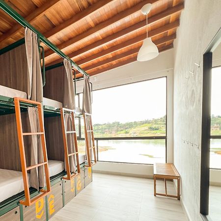 Viajero Guatape Hostel & Lake Club المظهر الخارجي الصورة