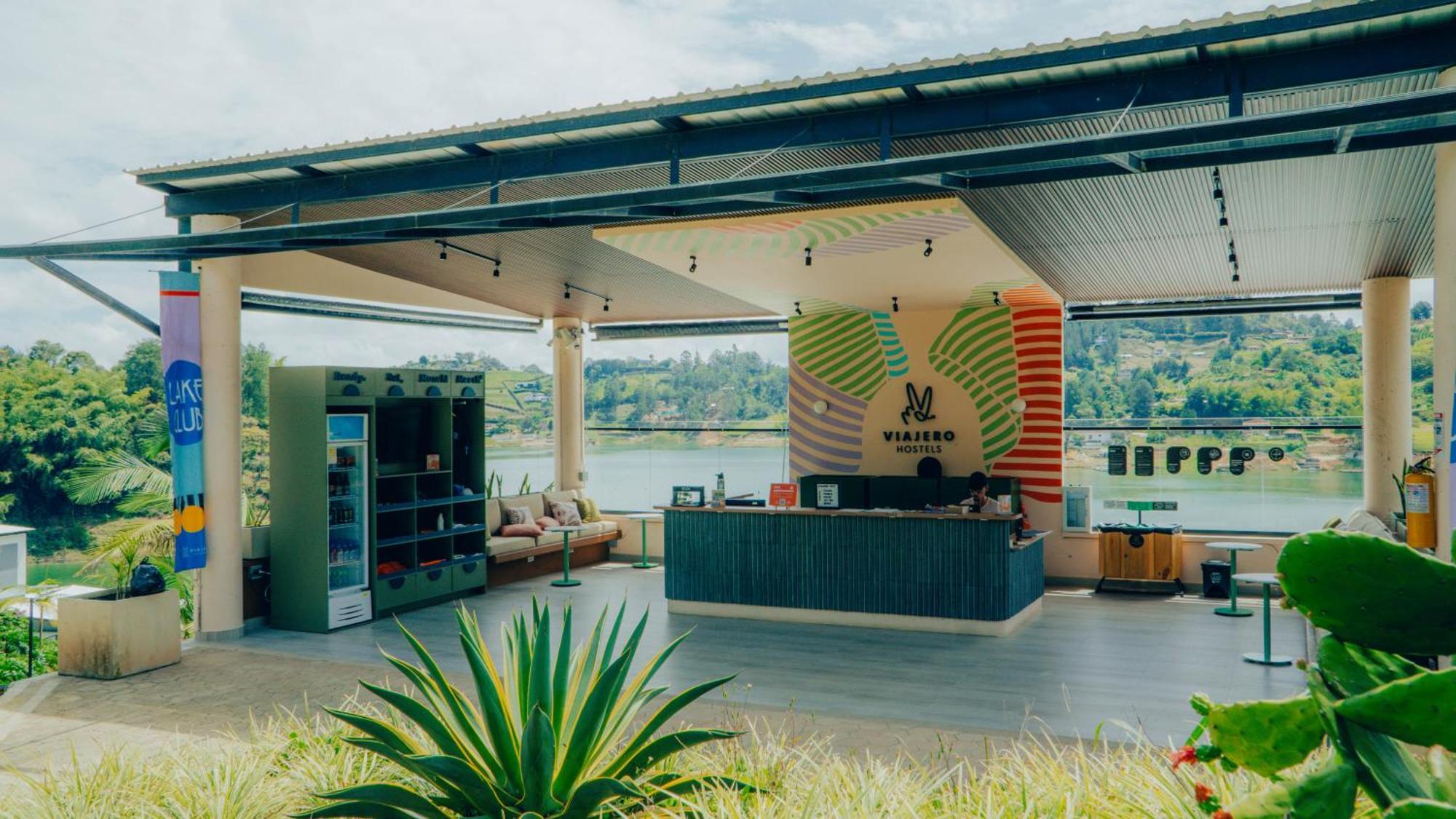 Viajero Guatape Hostel & Lake Club المظهر الخارجي الصورة