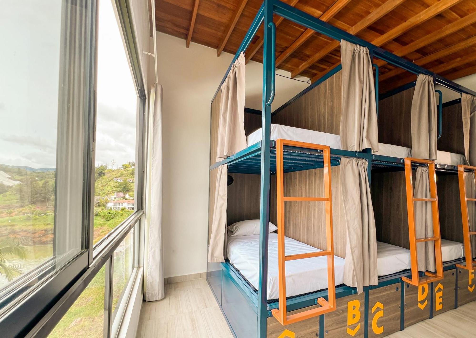 Viajero Guatape Hostel & Lake Club المظهر الخارجي الصورة
